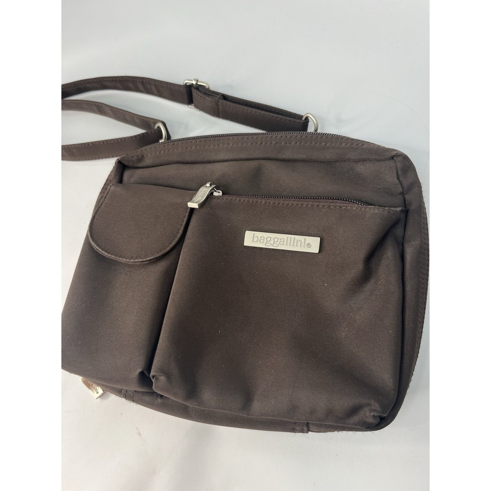 Baggallini Brown Organizer Crossbody Nylon Bag Red Compartments Zippers Purse